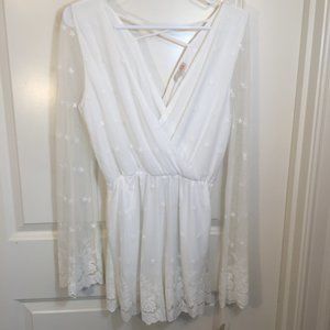 NWT Gianni Bini White Lace Romper